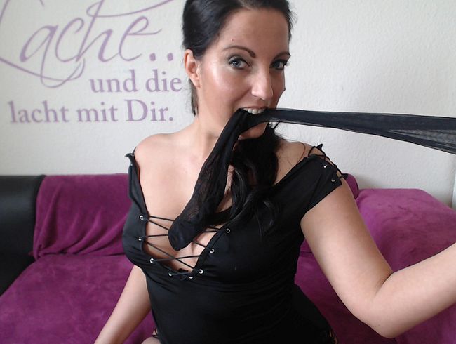 Was steckt denn da in meiner fo**e???