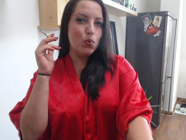 SexyStine Porno Video: Rauchende Lady mit Wichscountdown!